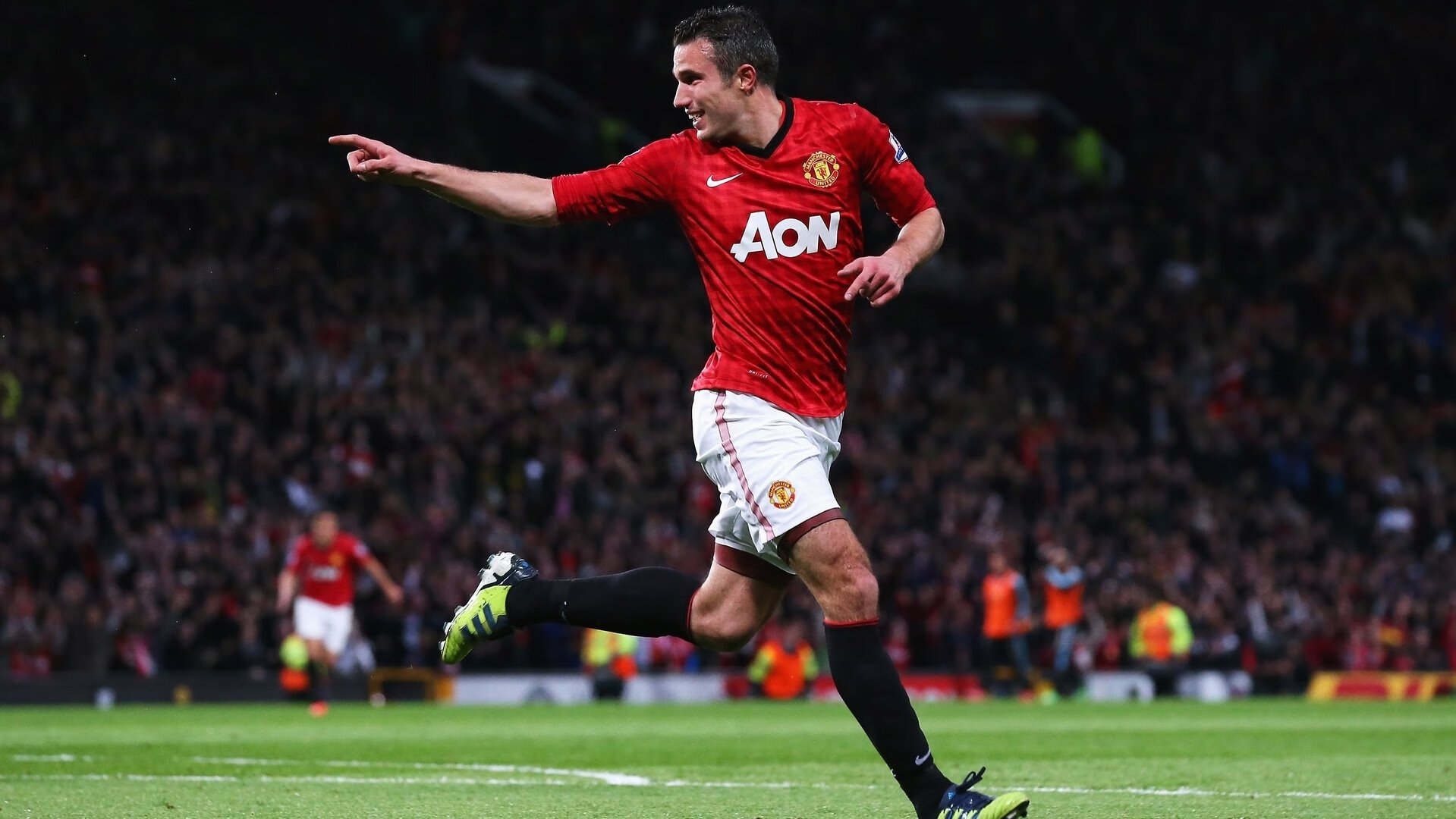 一球封神，当波兰战鹰折翼巴黎，萨内用天赋写下唯一答案